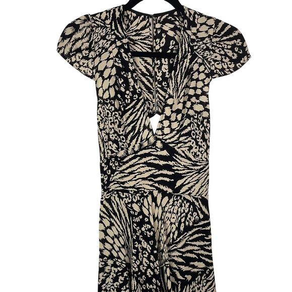 Elegant Black and Cream Women's Dress Reformation - Picture 2 of 10